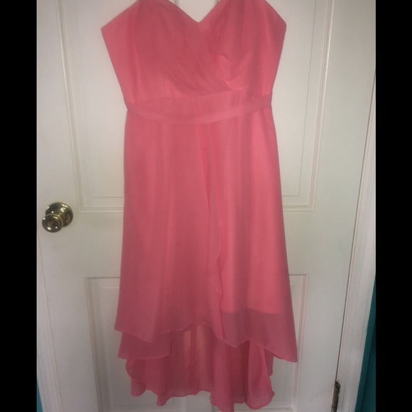 Hi-Low Chiffon Flower Dress in Coral color 👗 - Picture 2 of 5